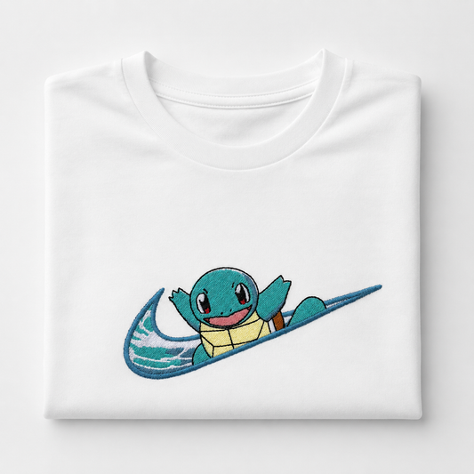 Maglietta con ricamo personalizzato Red Colour Lab Pokemon 